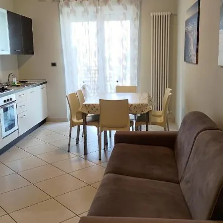 Residenza Adriatica 3 شقة