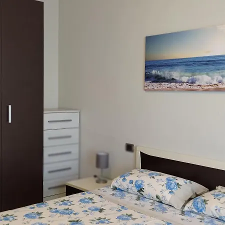 Residenza Adriatica 3 *